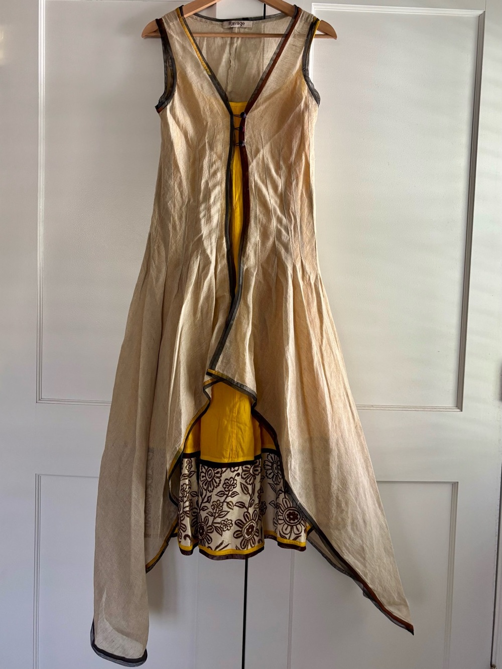 Unique Haute Couture Handmade Layered Sleeveless Embroidered Midi Dress Size S/M